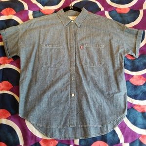 Levi's button-up chambray shirt